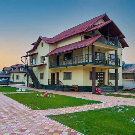 דירות Călimăneşti Casa Stefania 1 מראה חיצוני תמונה
